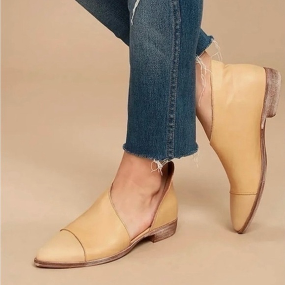 Free People Shoes - Free People Royale D'Orsay Point Flats Leather EU 39 US 8.5 Classic Academia Tan